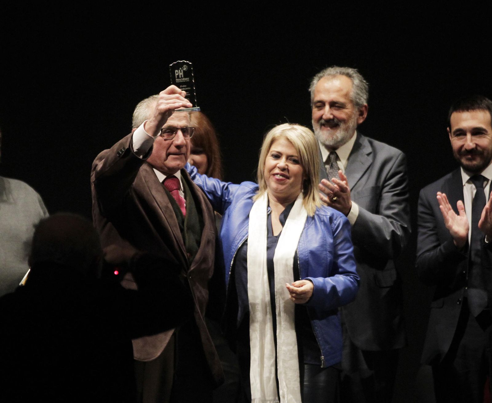 Antonio Asenjo, primer presidente de Cesje, junto a Mamen Sánchez.