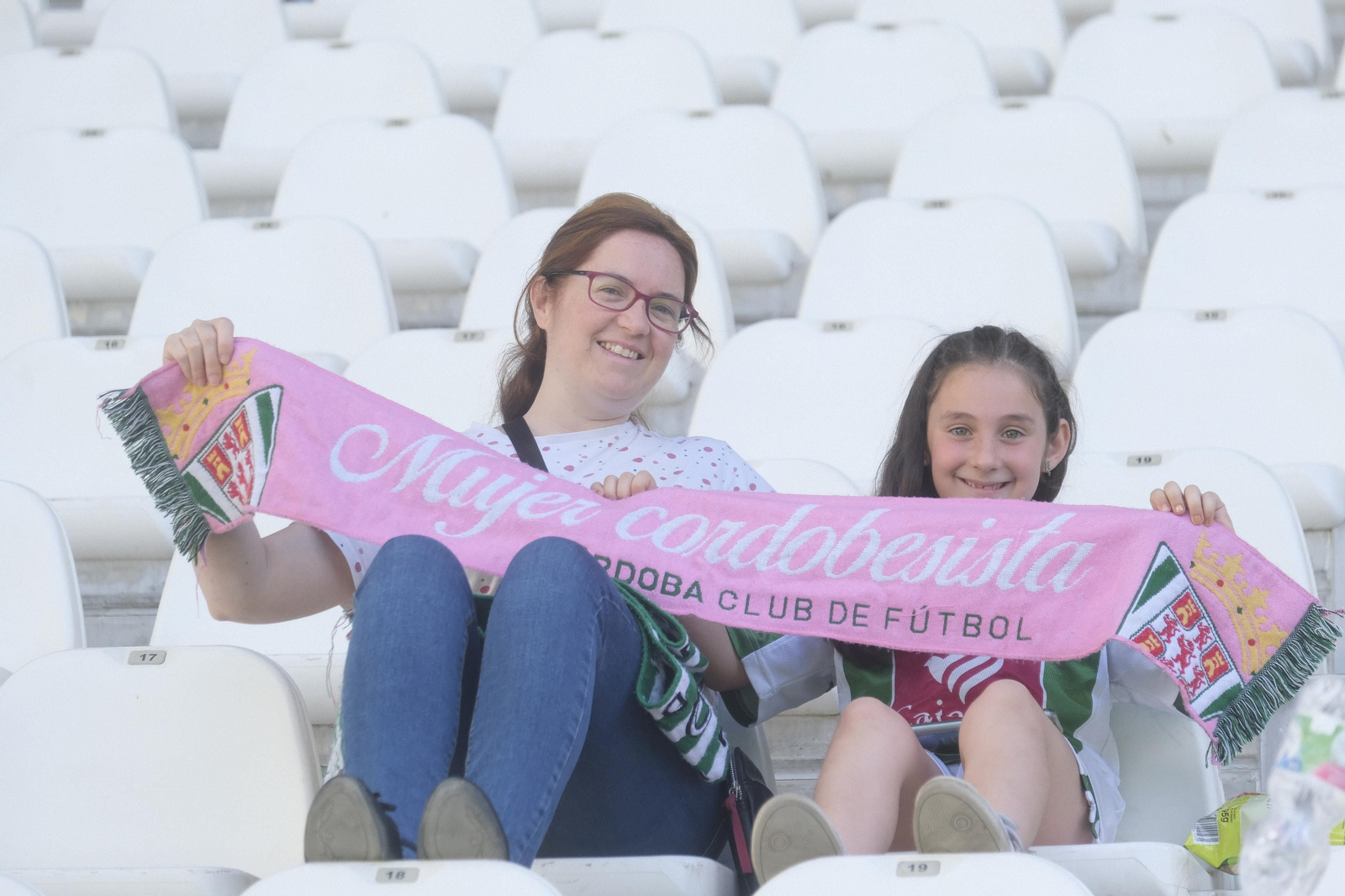 Las mejores fotos del ambiente en El Arcángel en el Córdoba CF - San Fernando Las mejores fotos del ambiente en El Arcángel en el Córdoba CF - San Fernando