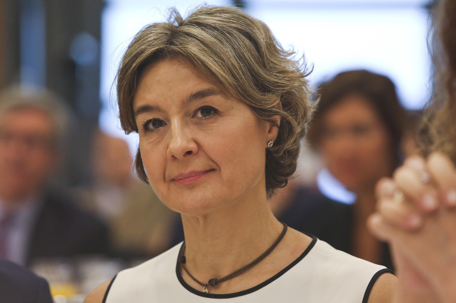 Las imágenes del desayuno-coloquio con Isabel García Tejerina