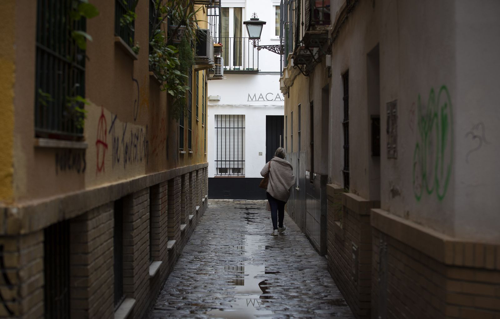 Coronavirus en Sevilla: Callejeando en una ciudad desierta