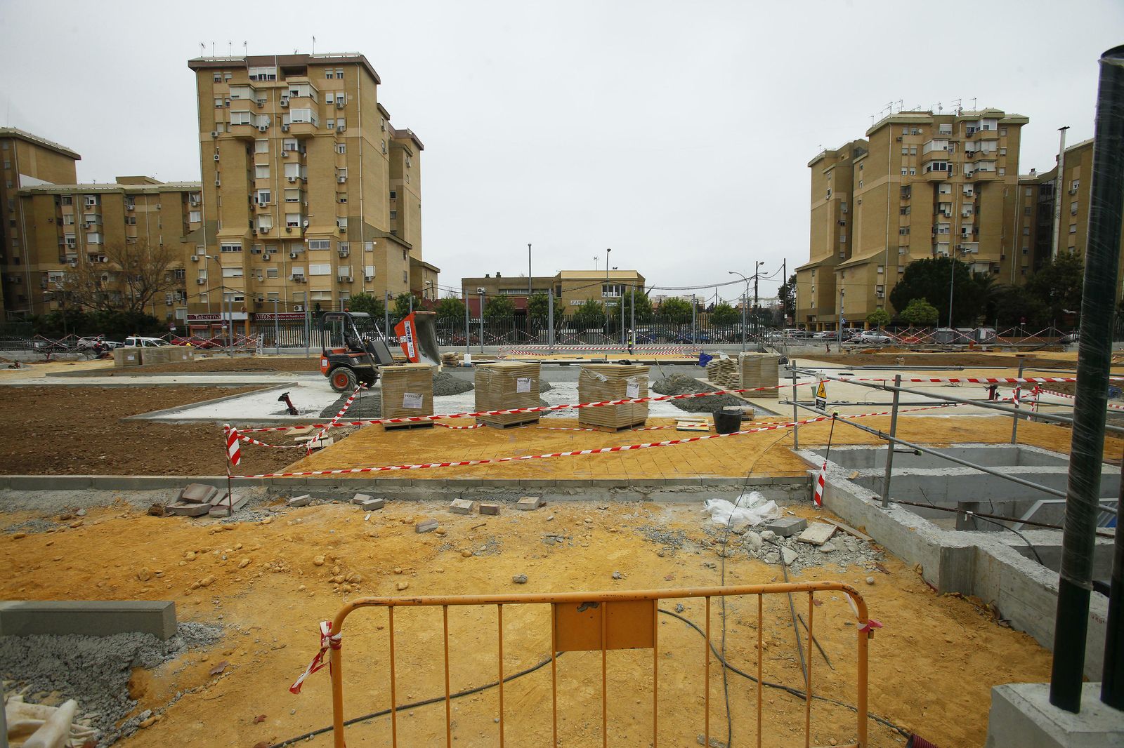 Las imágenes de la visita a las obras del tanque de tormentas de Kansas City