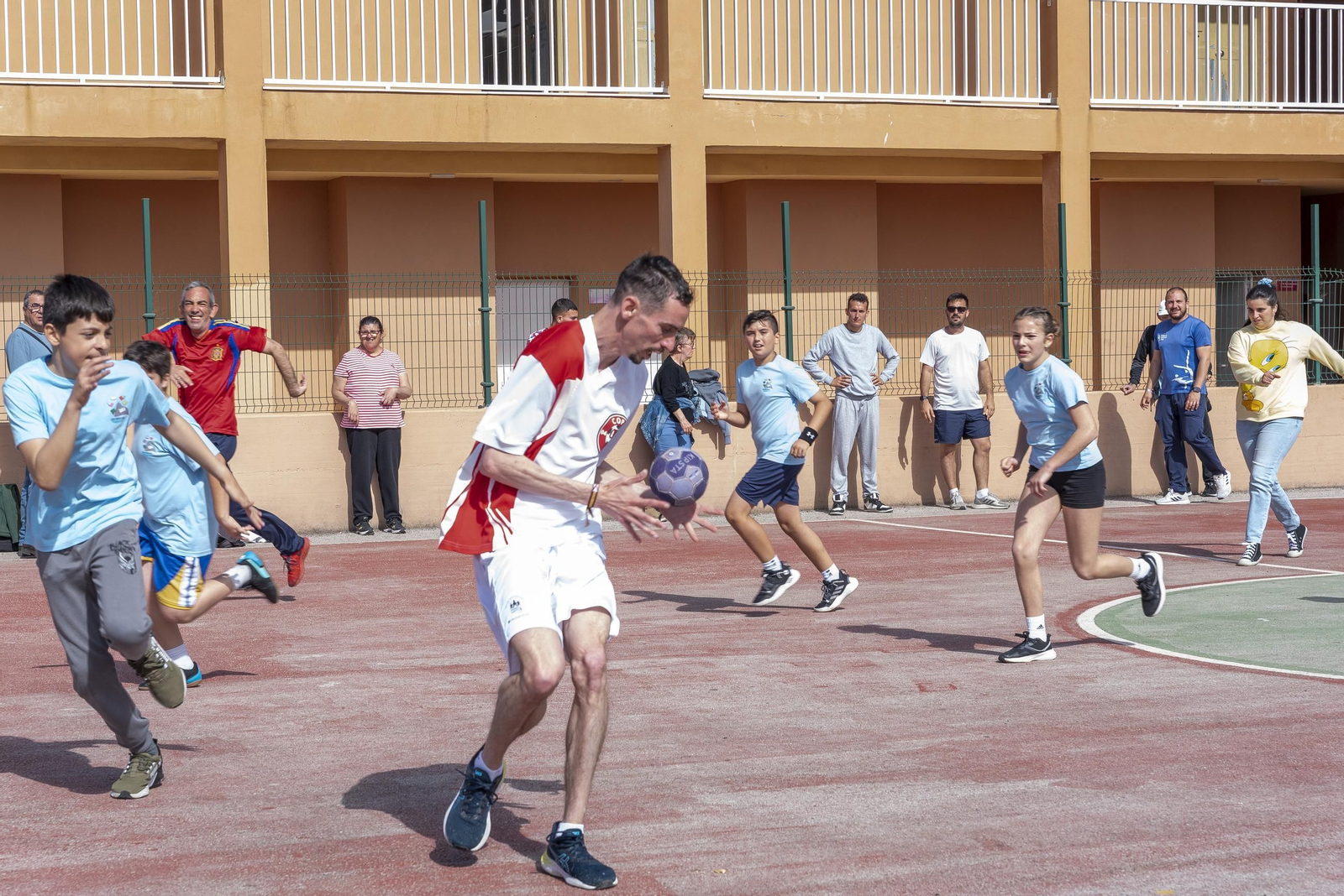 Las fotos del torneo de balonmano de las III Jornadas Deportivas inclusivas Don Bosco, de La Línea