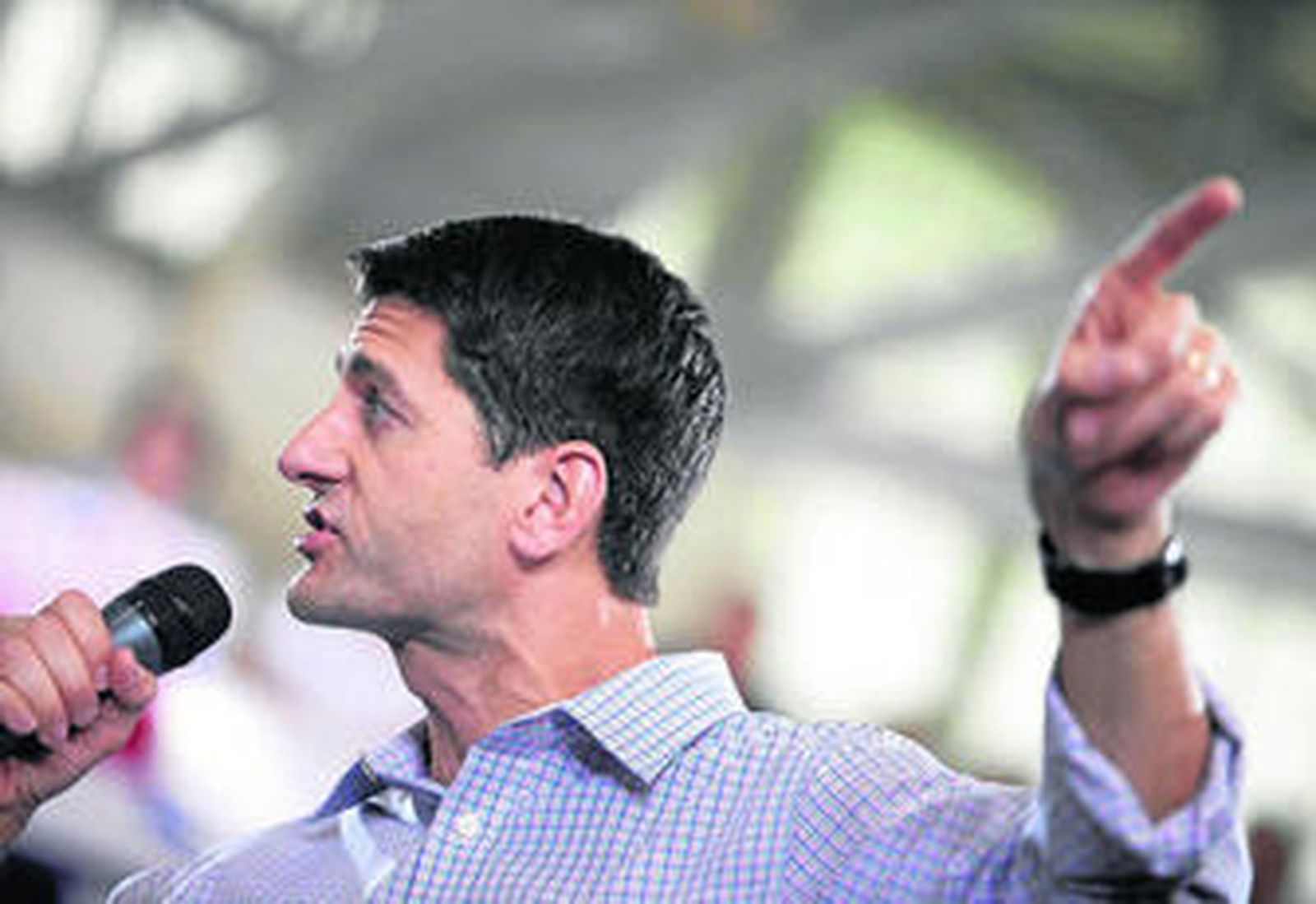 El candidato a vicepresidente por el Partido Republicano, Paul Ryan, habla en Ohio durante un mitin de campaña.