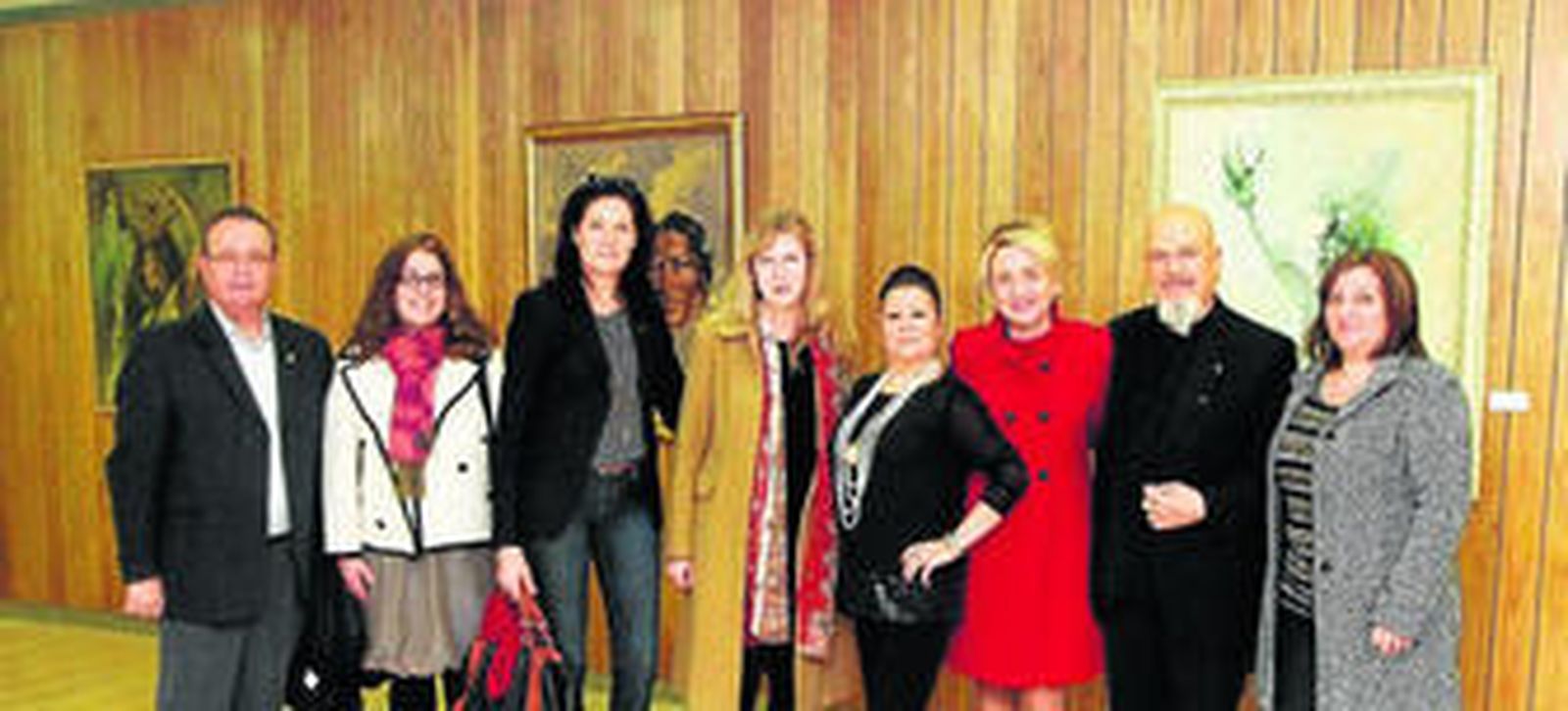 David Zaafra y Mariquilla junto a Eloisa Cabrera, María Dolores Ortega, Genoveva Sánchez, José Galdeano, María Ángeles                            Alcoba y Paqui Ruano.