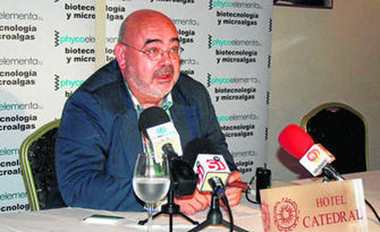 Ignacio Flores, presidente de Phycoelementa, explicó todos los proyectos que tiene la empresa.