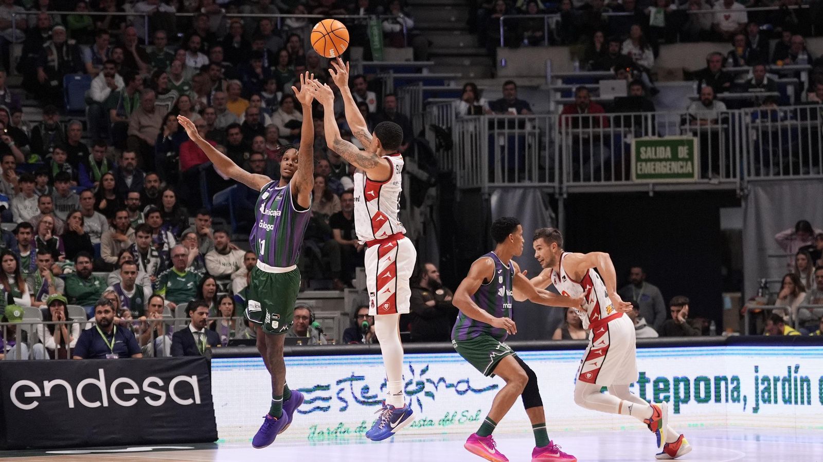 El Unicaja-Casademont Zaragoza, en fotos