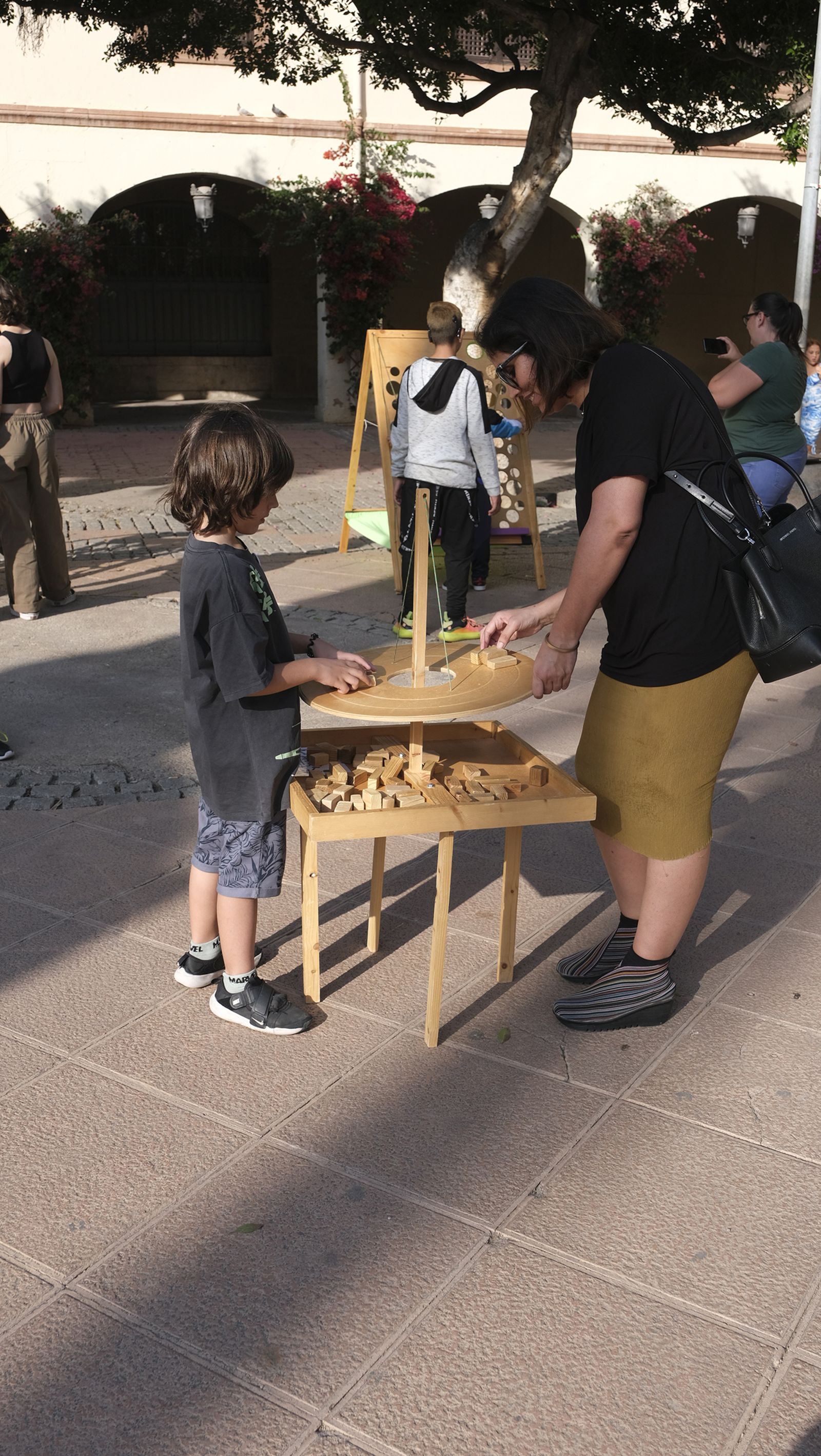 Imágenes de la Noche en Blanco, en Almería
