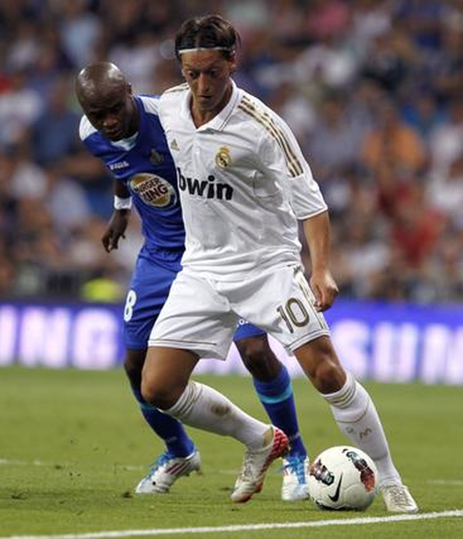 El Real Madrid cumple ante el Getafe en el Bernabéu (4-2). / EFE