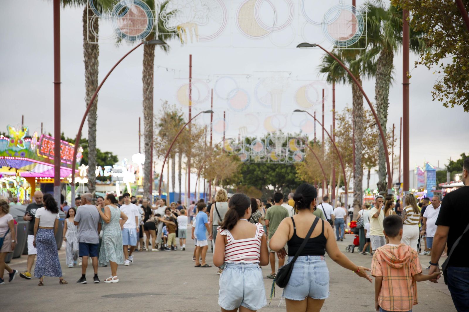 Las imágenes del lunes en la Feria de Almería sin ruidos