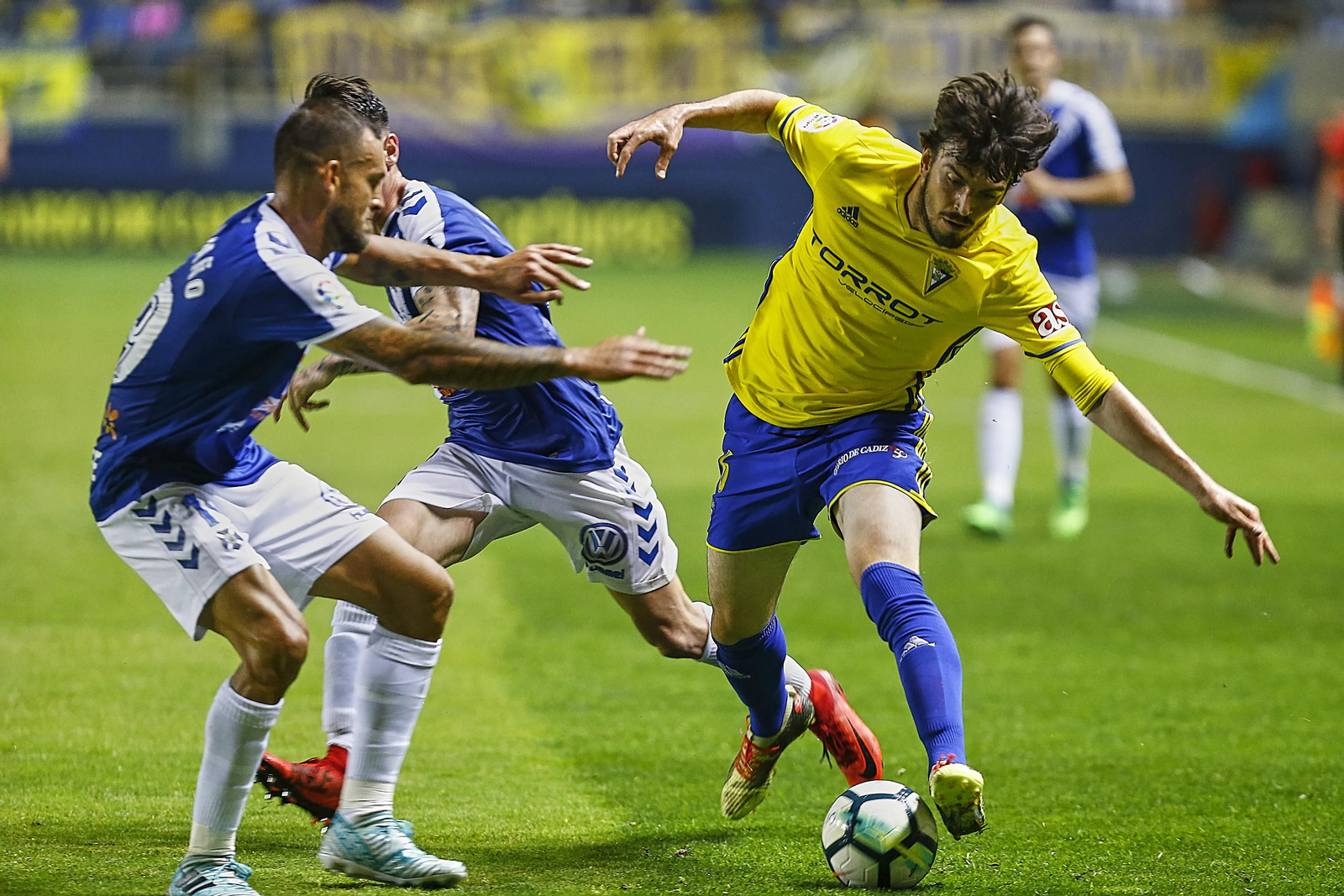 Imágenes del partido Cádiz C.F. - C.D. Tenerife