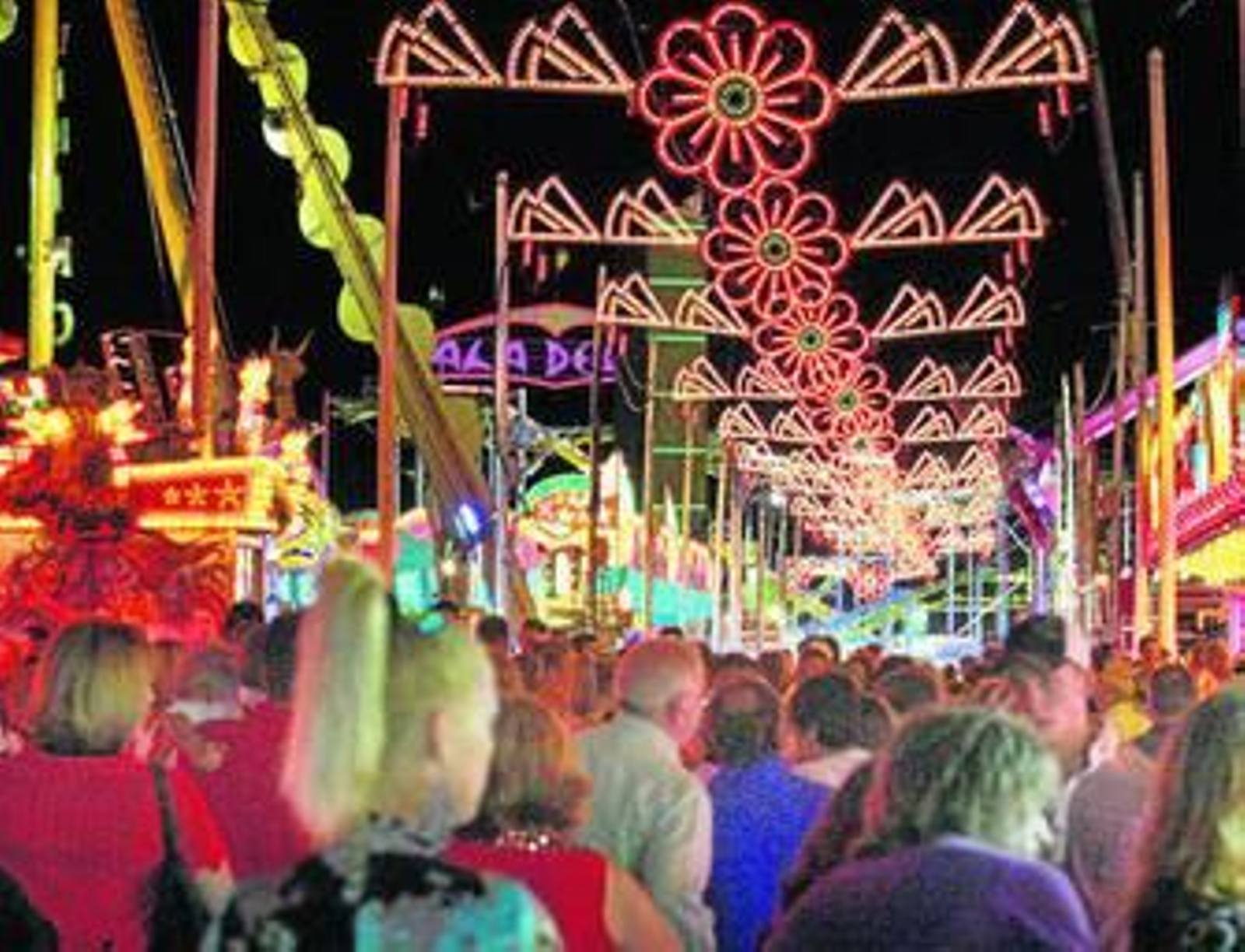 Imagen de la iluminación del recinto ferial tomada el año pasado.