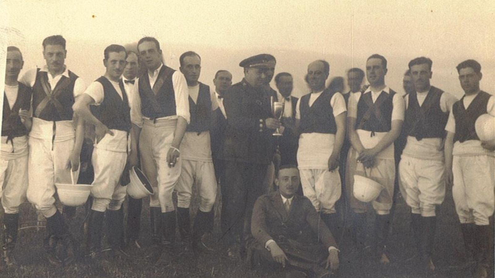 Equipos del Lanceros de Villaviciosa, en 1928.