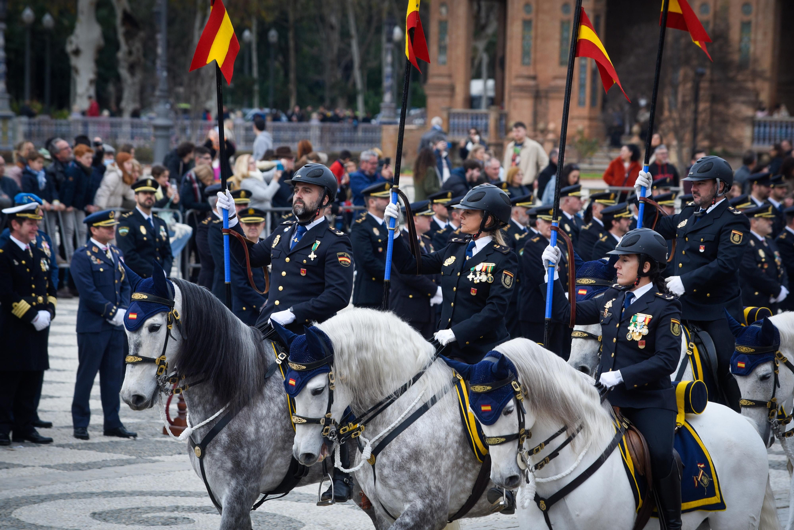Acto de celebración del Bicentenario de la Policía Nacional en Sevilla
