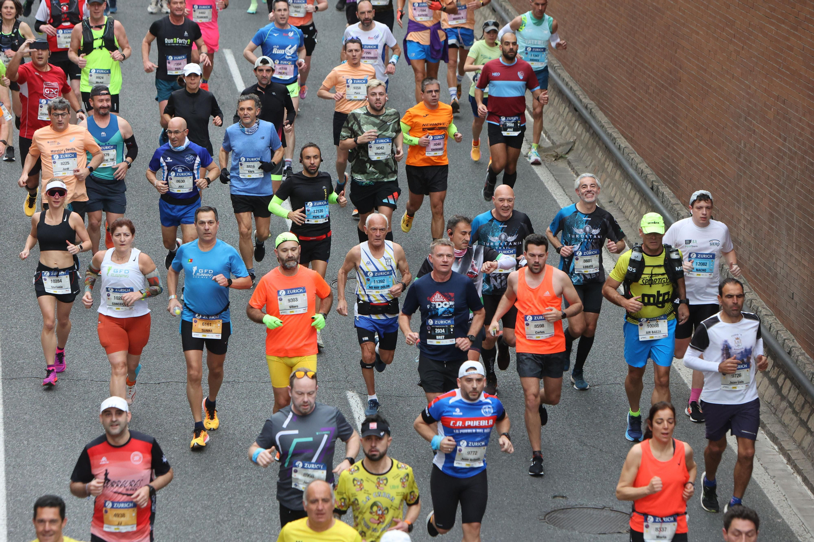Búscate en la maratón de Sevilla 08