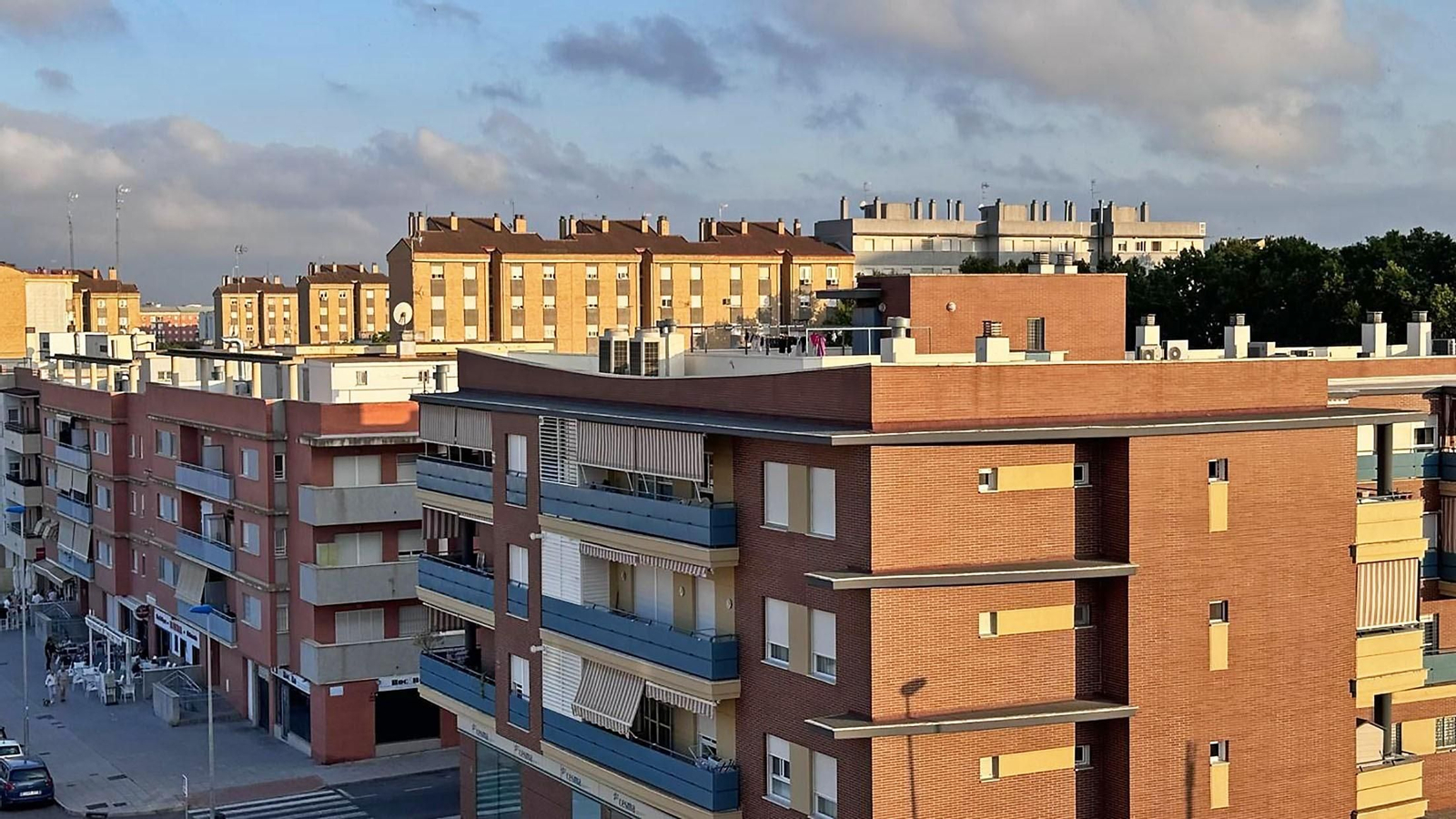 Viviendas en Huelva capital. Viviendas en Huelva capital.