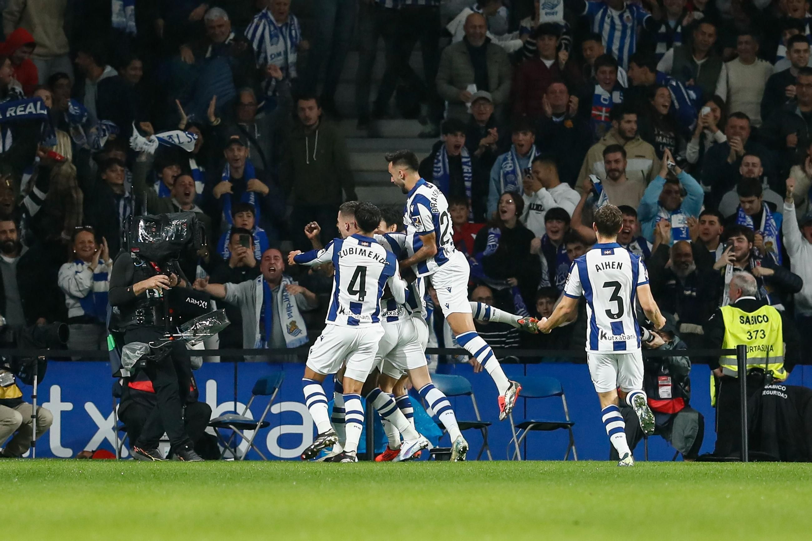 Las fotos de la derrota del Barcelona ante la Real Sociedad Las fotos de la derrota del Barcelona ante la Real Sociedad