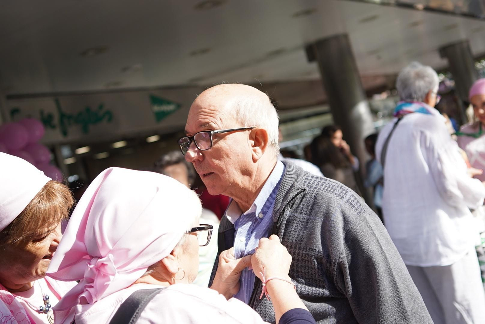 El acto de la AECC por el Día Contra el Cáncer de Mama en Córdoba, en fotos
