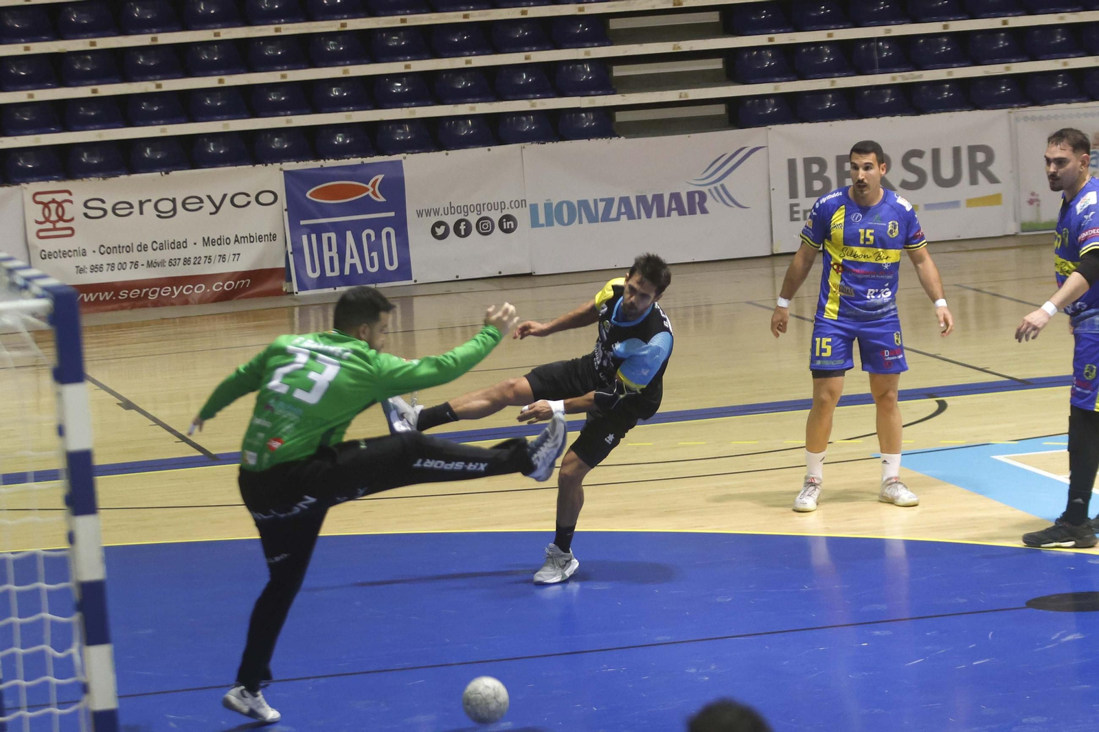 Las fotos del Balonmano Ciudad de Algeciras -La Salle Córdoba de Primera Nacional