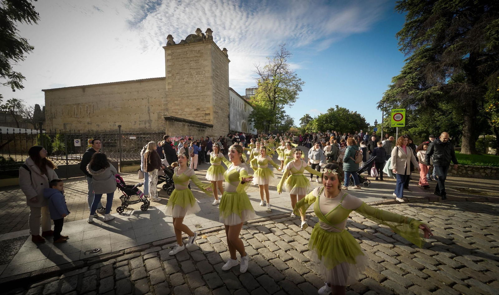Imágenes del pasacalles Cascanueces en Jerez