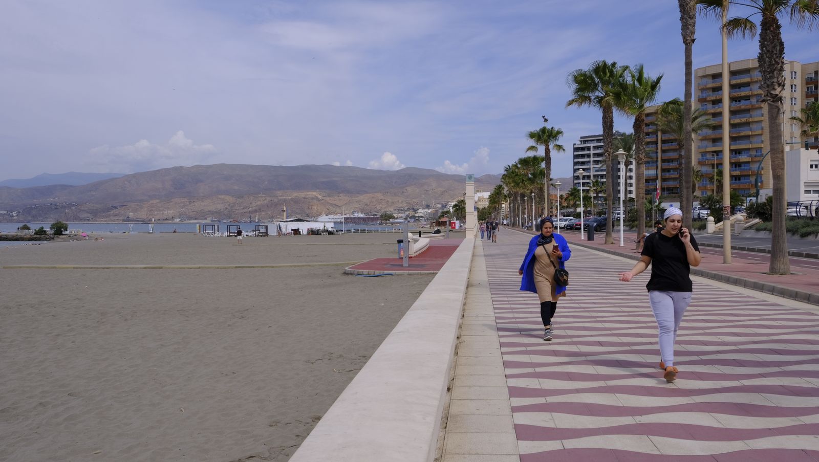 1 de junio en el Paseo Marítimo de Almería