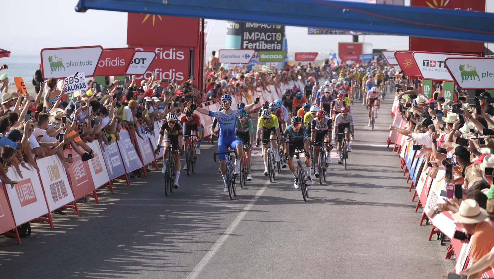Imágenes de la etapa de la Vuelta a España con llegada en Cabo de Gata, Almería