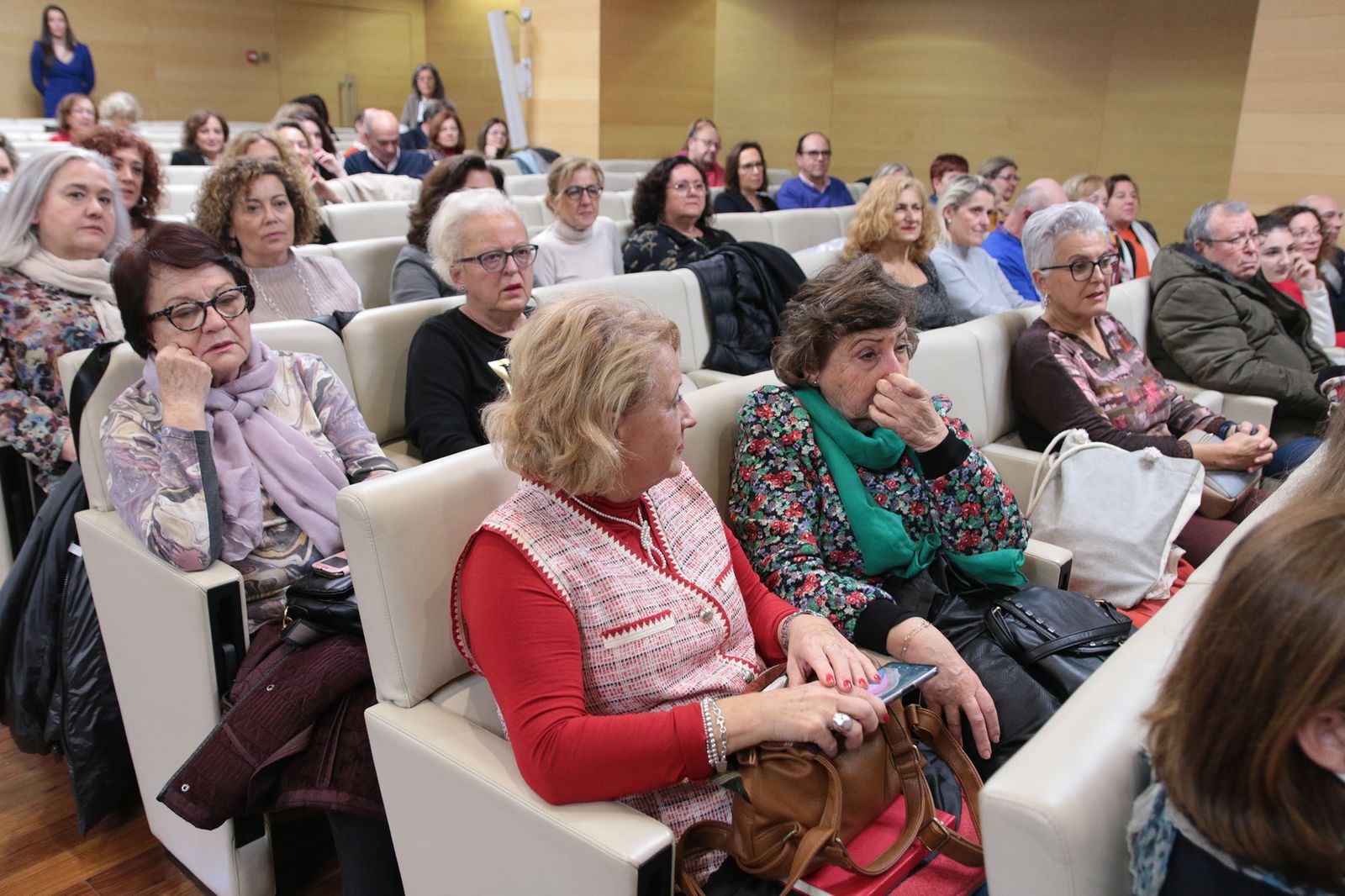El Diario de los Libros, con Cristina Campos y su novela 'Historias de mujeres casadas'
