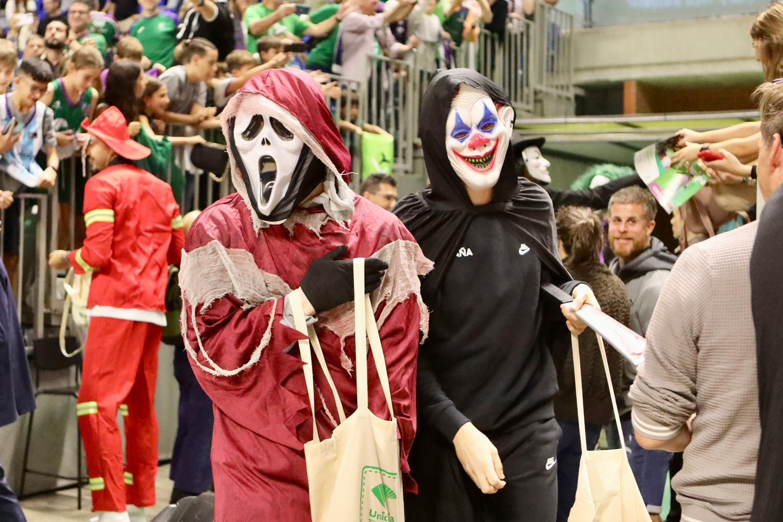 El Halloween del Unicaja, en fotos