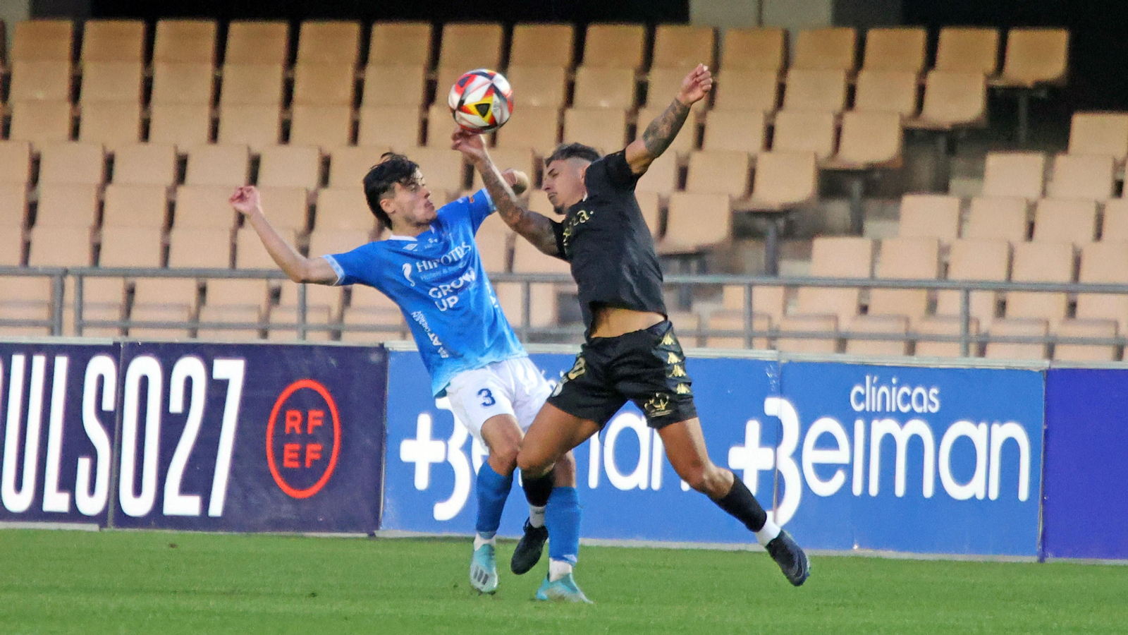 Xerez DFC - Ceuta B en el Municipal de Chapín en Jerez