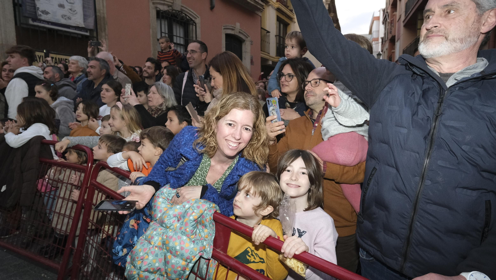 Imágenes de la Cabalgata de los Reyes Magos en Almería