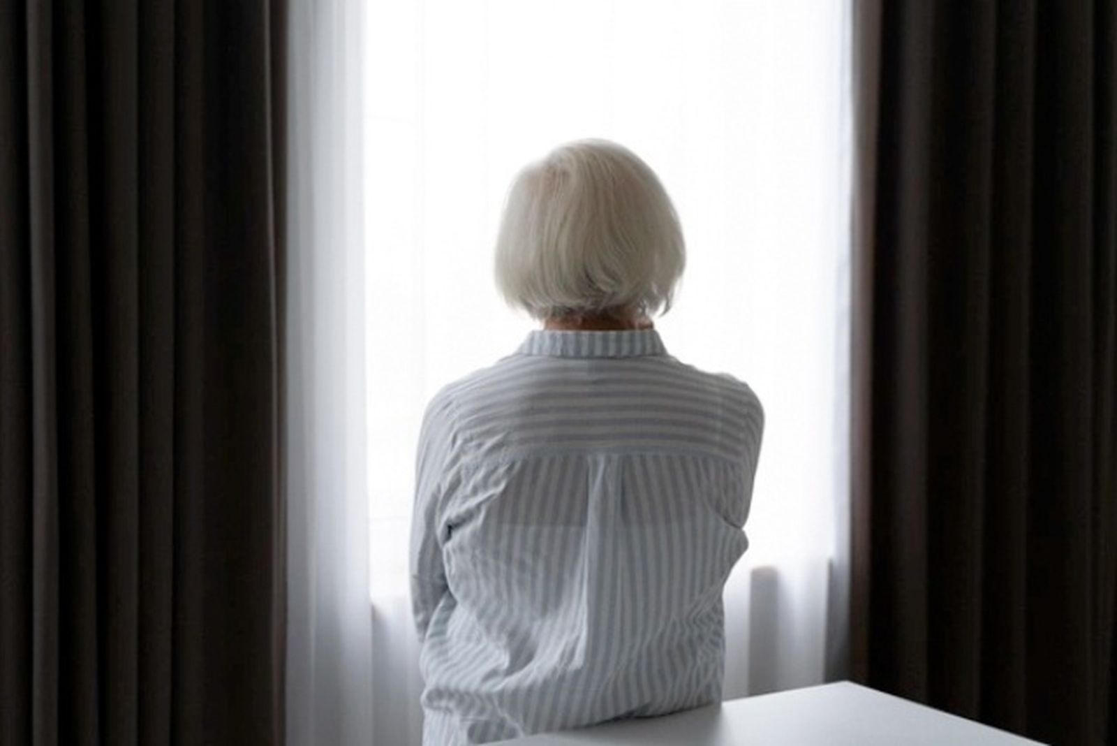 Investigadores estudian las variables que influyen en las personas con alzhéimer