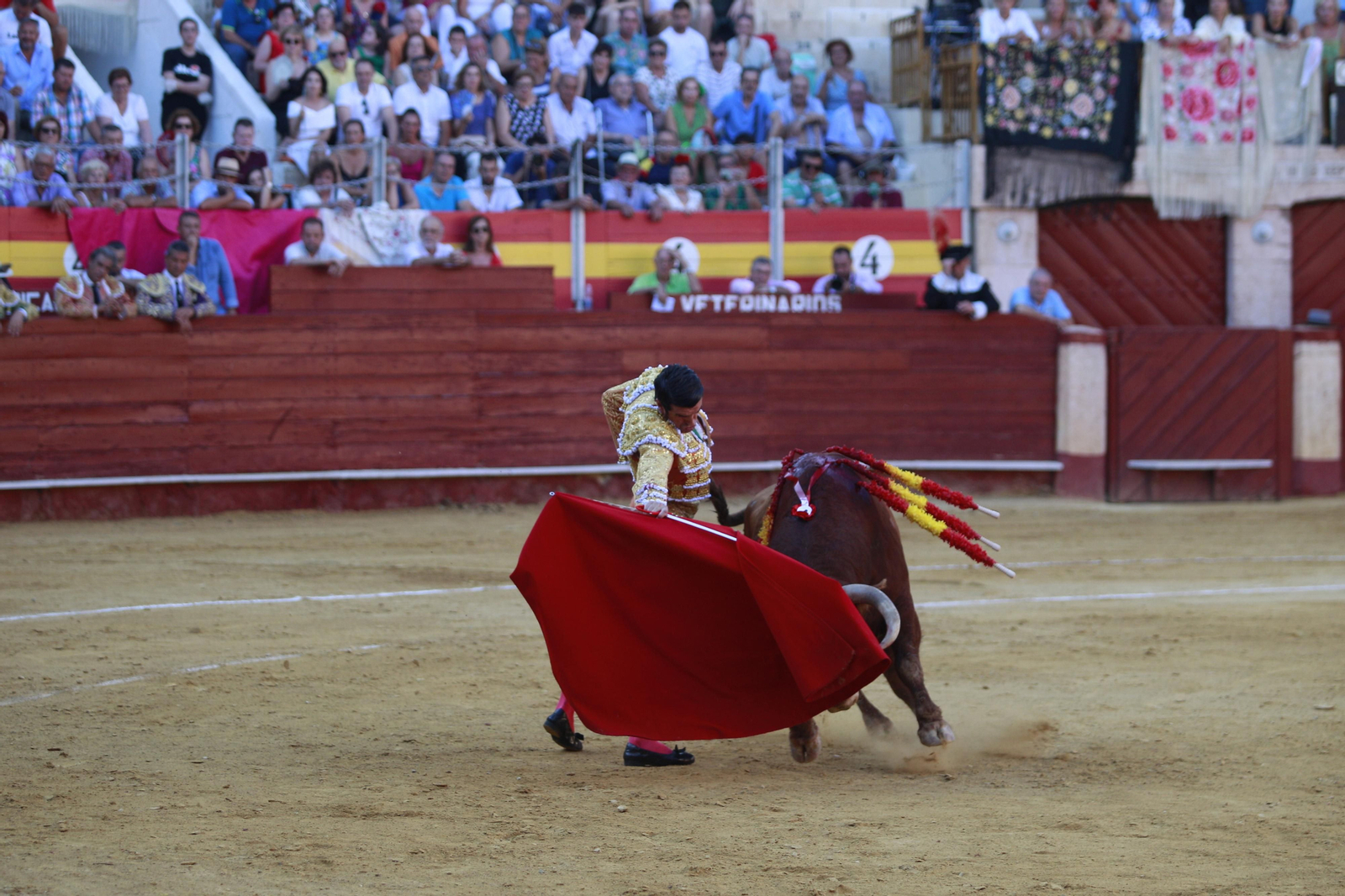 Triunfo del diestro Emilio de Justo en la Corrida de Toros de la Feria de Almería 2023