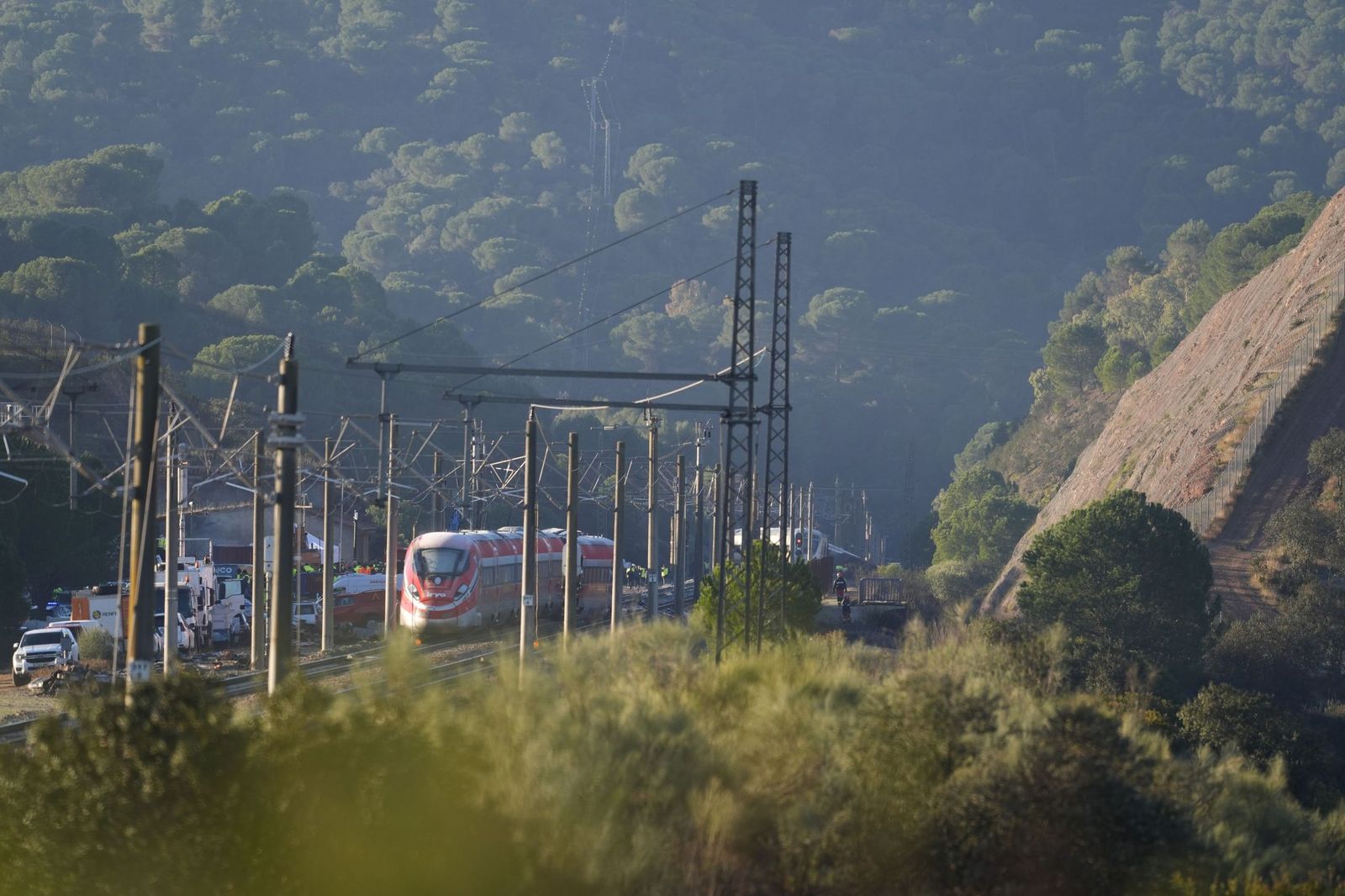 Adamuz afronta el segundo día después de la tragedia ferroviaria
