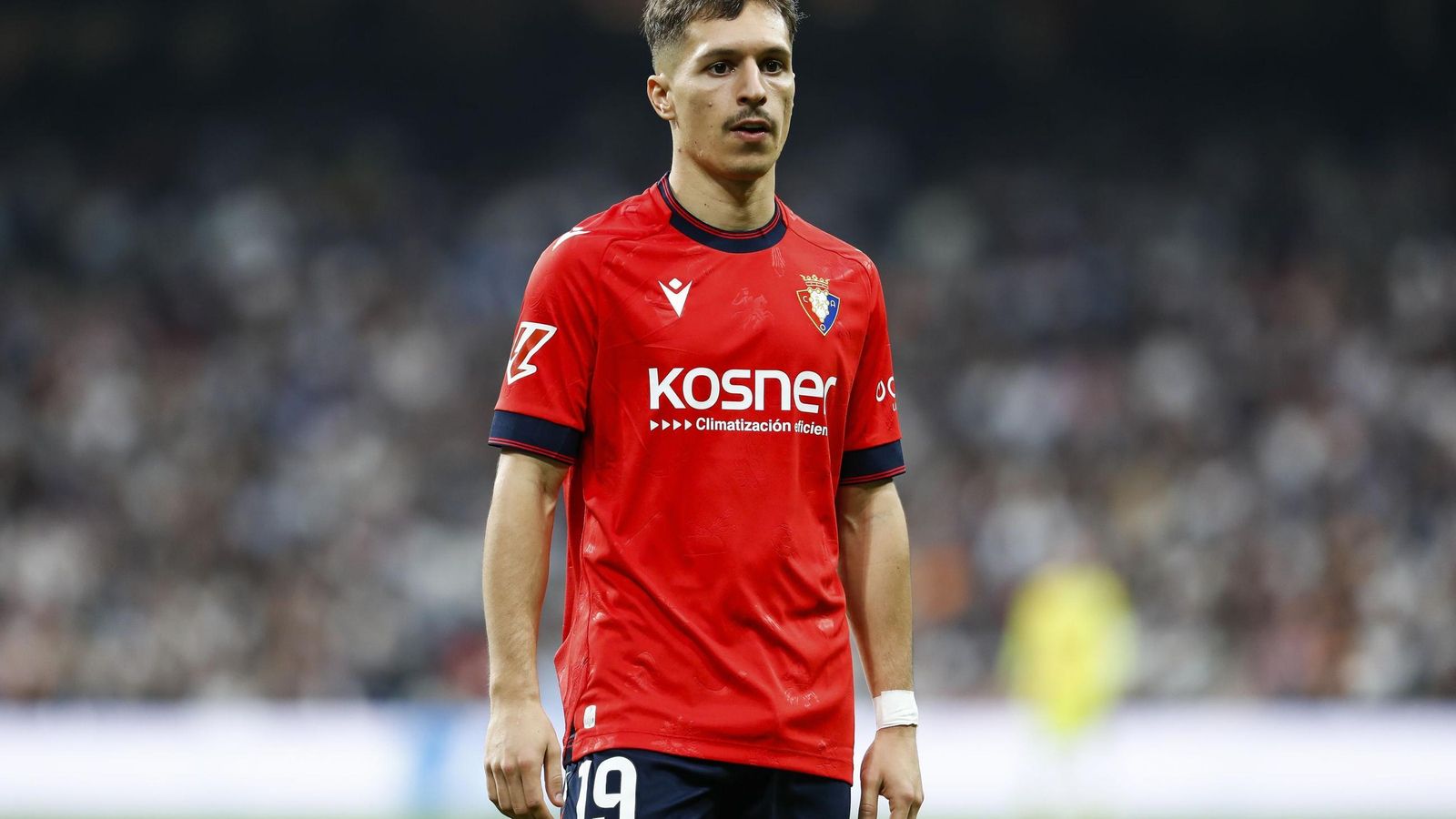 Bryan Zaragoza, en un partido de Osasuna. Bryan Zaragoza, en un partido de Osasuna.