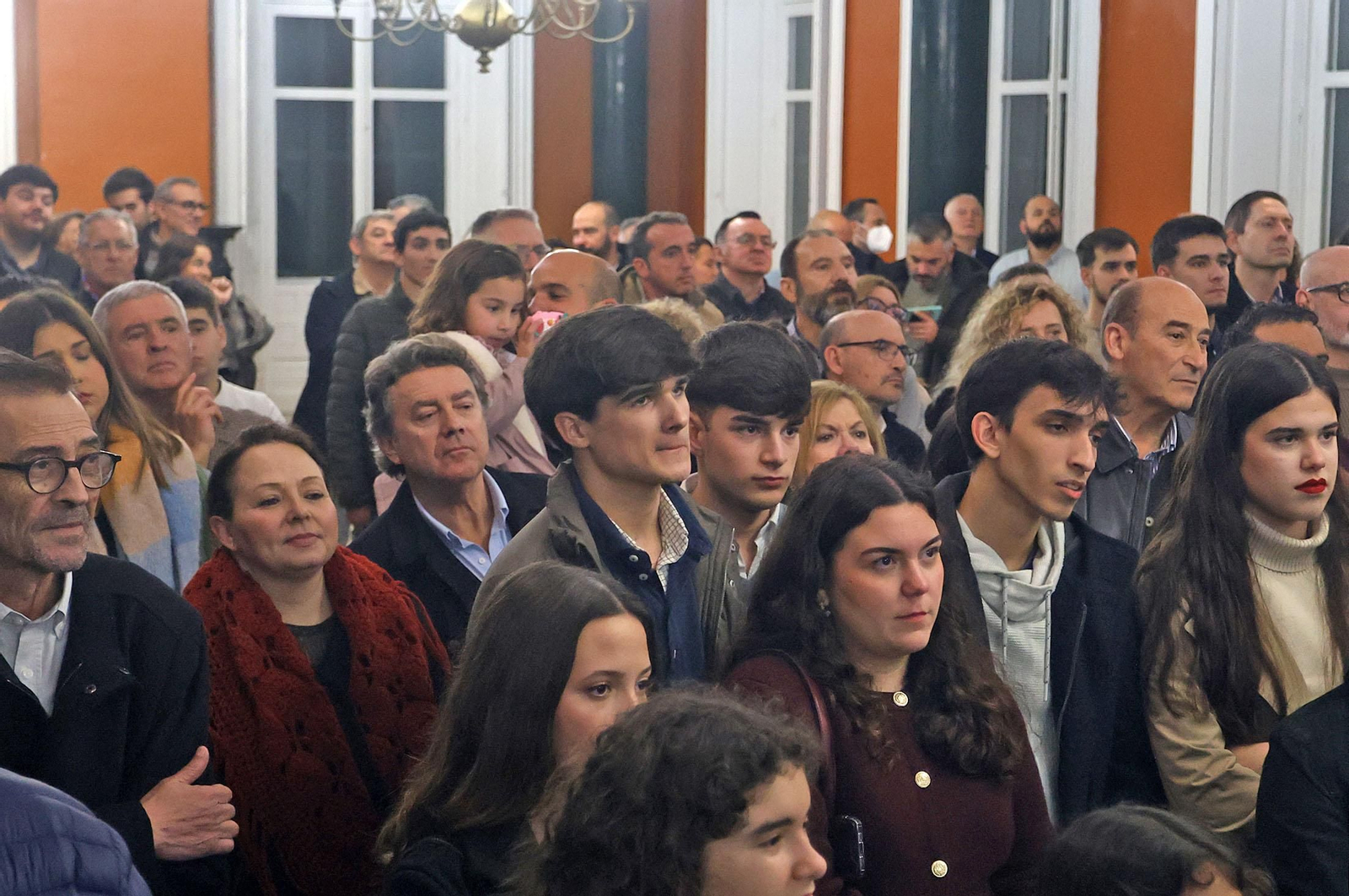 Imágenes de la presentación del techo de palio de la Virgen del Amor de las Tres Caídas