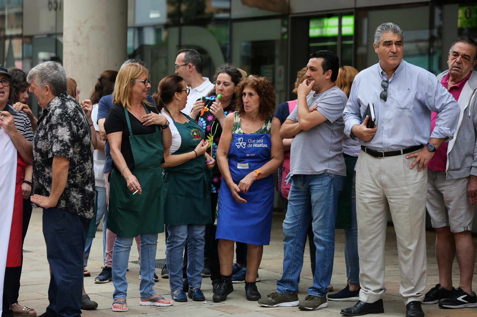 Más imágenes de la protesta de los minoristas del mercado de San Sebastián