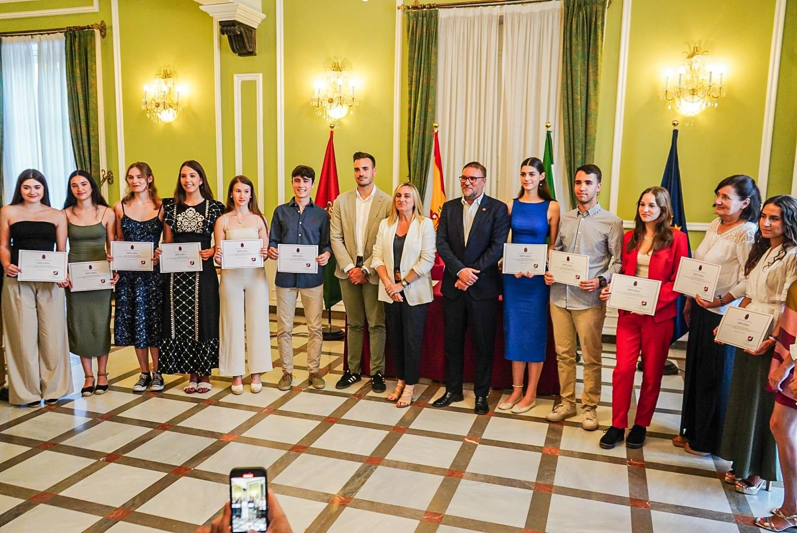 Así son los once estudiantes con mejores notas de la Selectividad en Granada, en imágenes