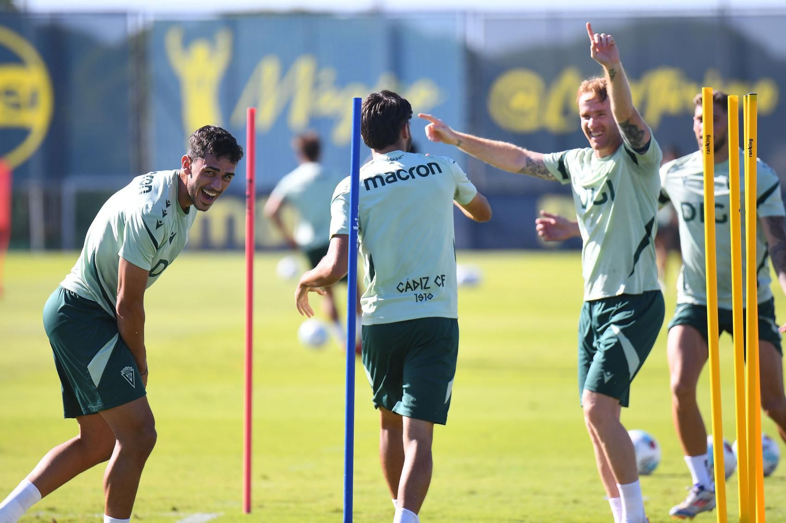 Los cadistas esperan salir victoriosos de San Sebastián.