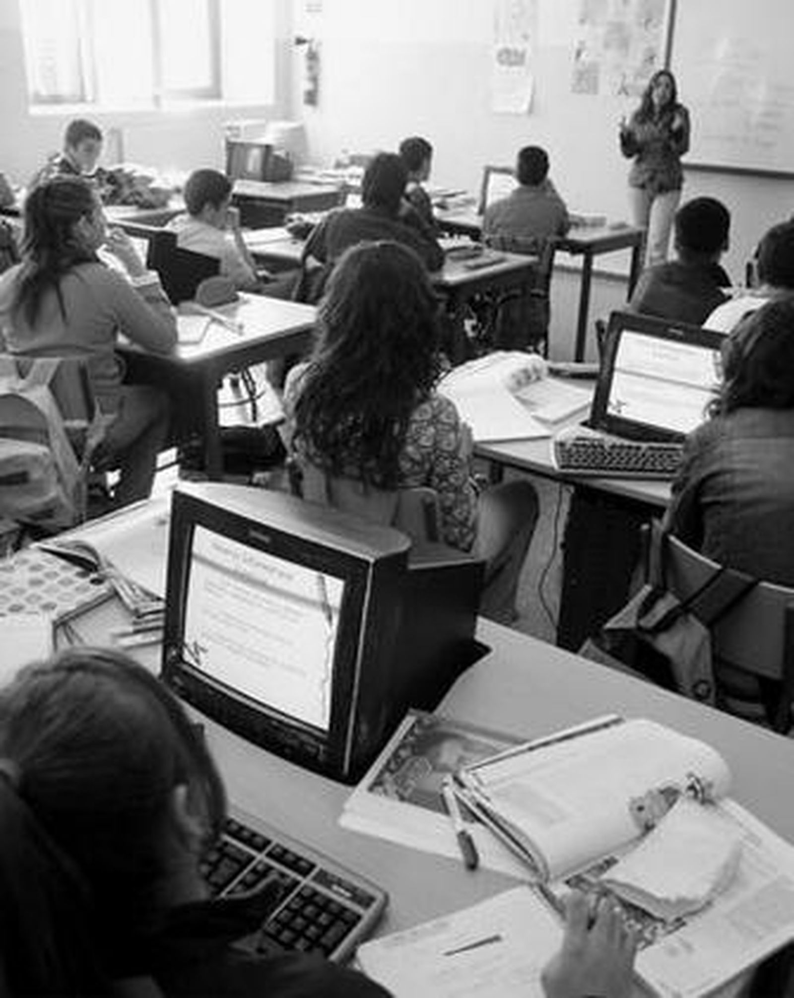 Los centros TIC han puesto la informática al servicio de los escolares.