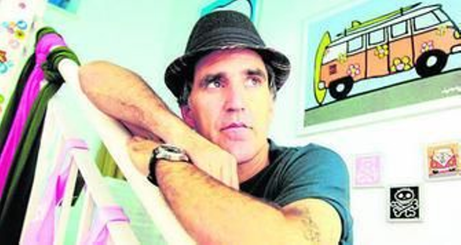 'Corazones' de Mikel Erentxun en el Falla