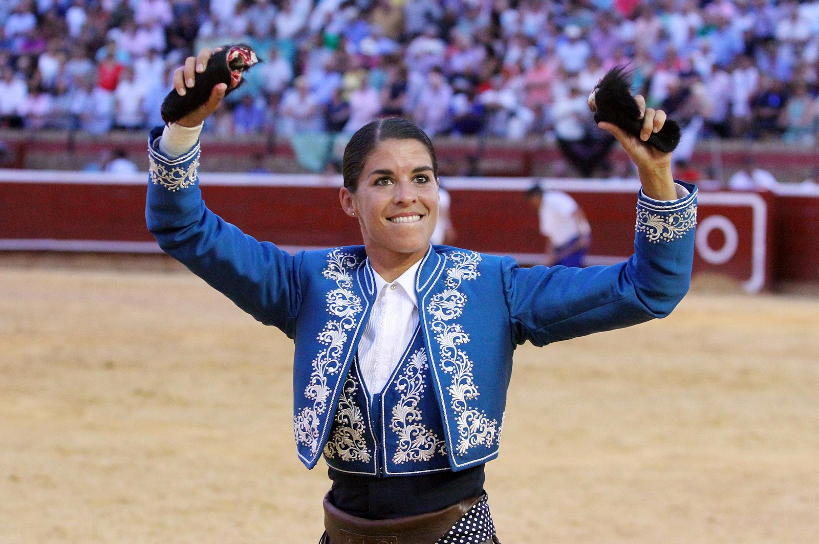 Imágenes de la corrida de rejones de Pablo Hermoso de Mendoza, Andrés Romero y Lea Vicens.