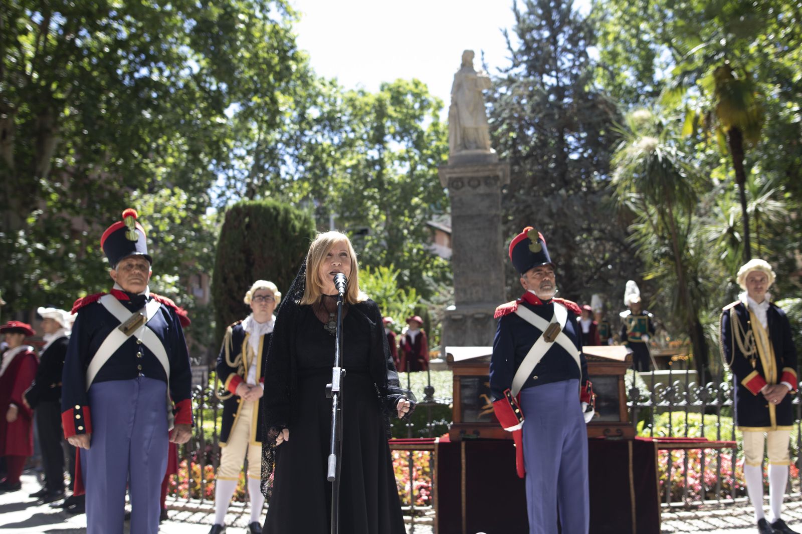 Las imágenes de la celebración del Día de Mariana Pineda, fiesta local en Granada