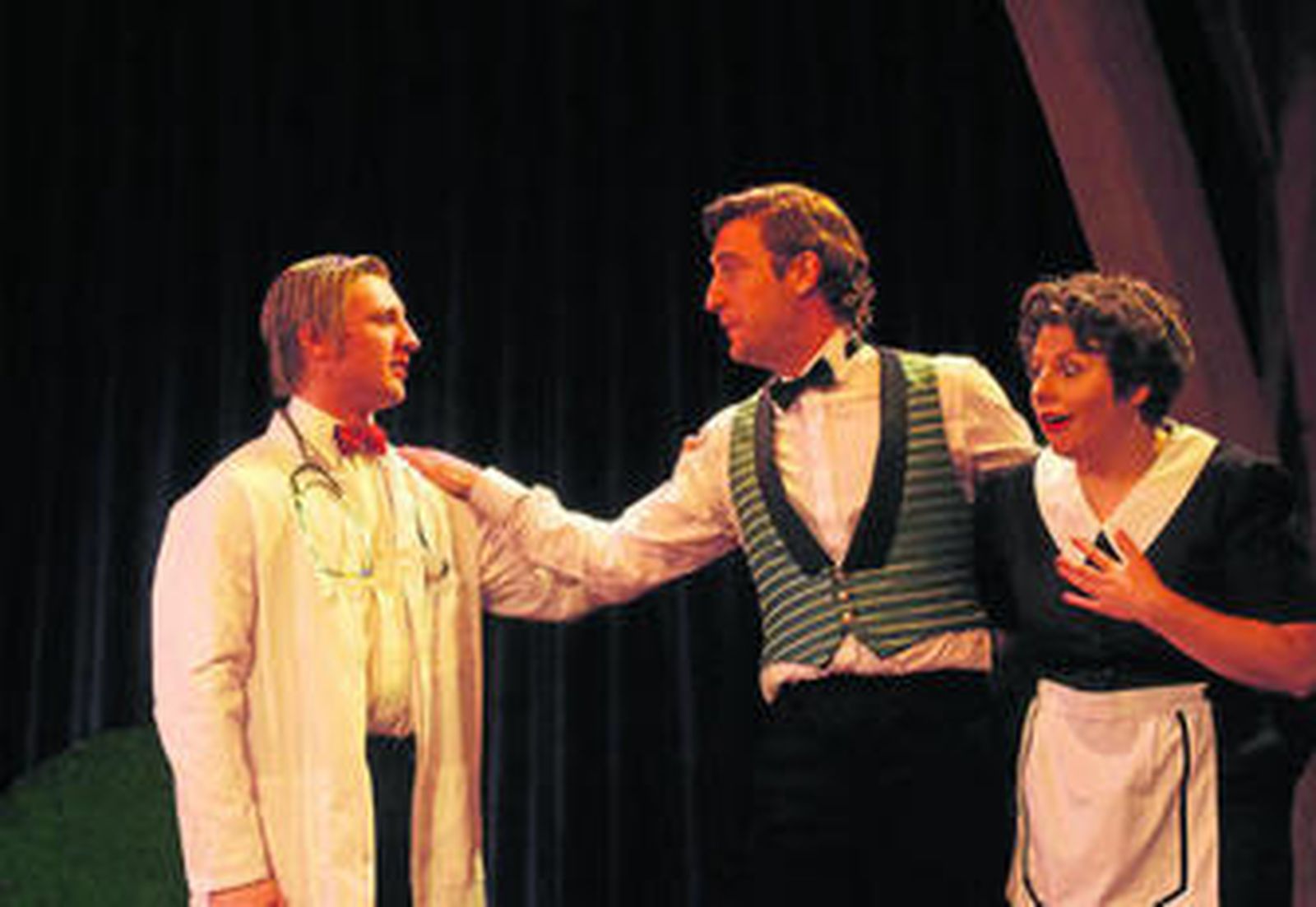 Escena de la ópera 'Bodas de Fígaro' a cargo de la compañía Ópera Duende.