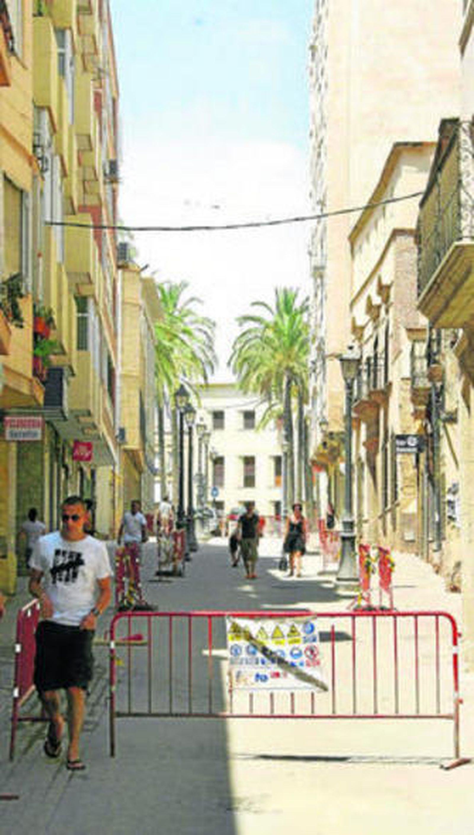 Calle Eduardo Pérez en obras.