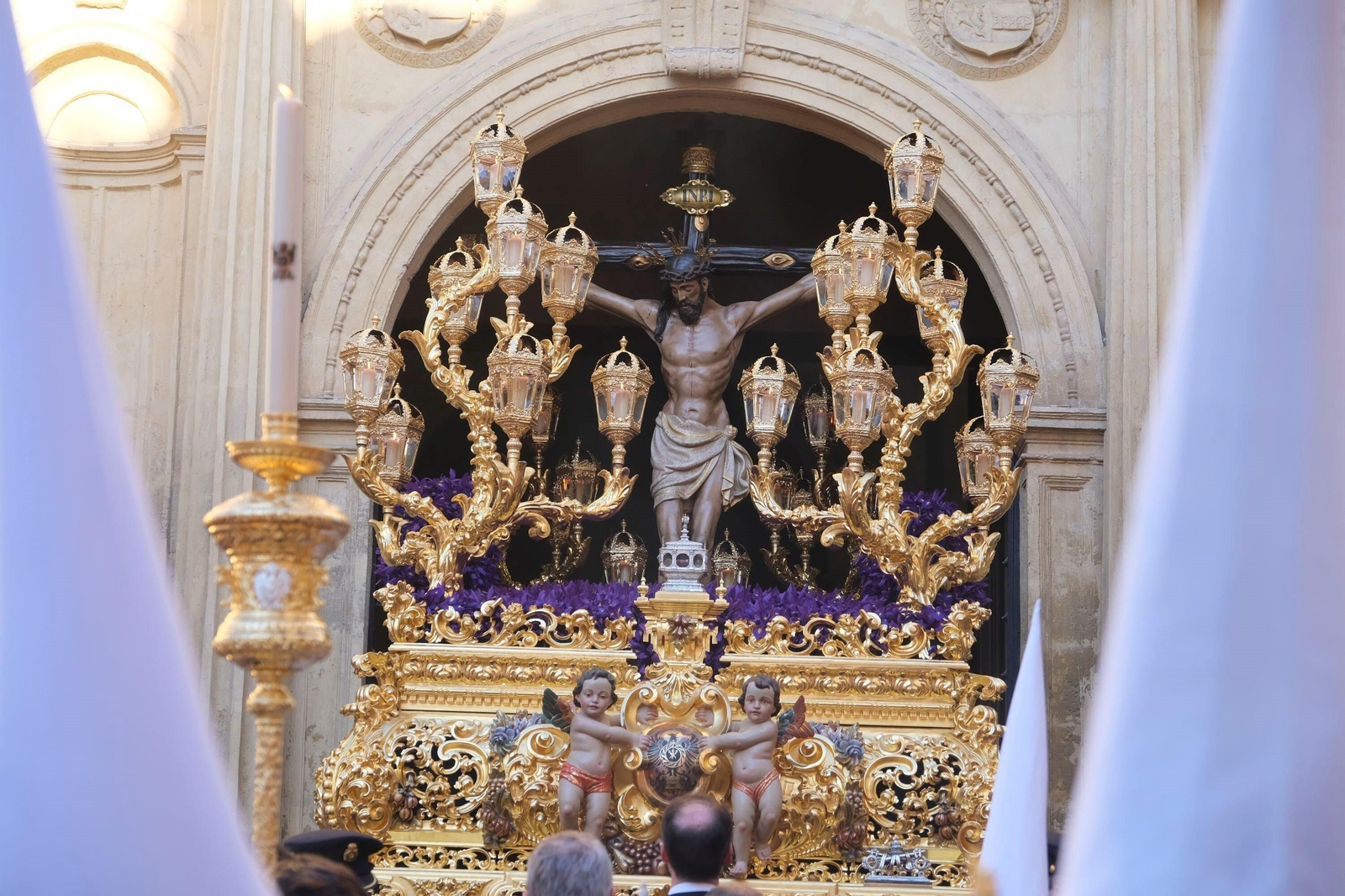 Miércoles Santo en Córdoba: la procesión de la Misericordia, en imágenes