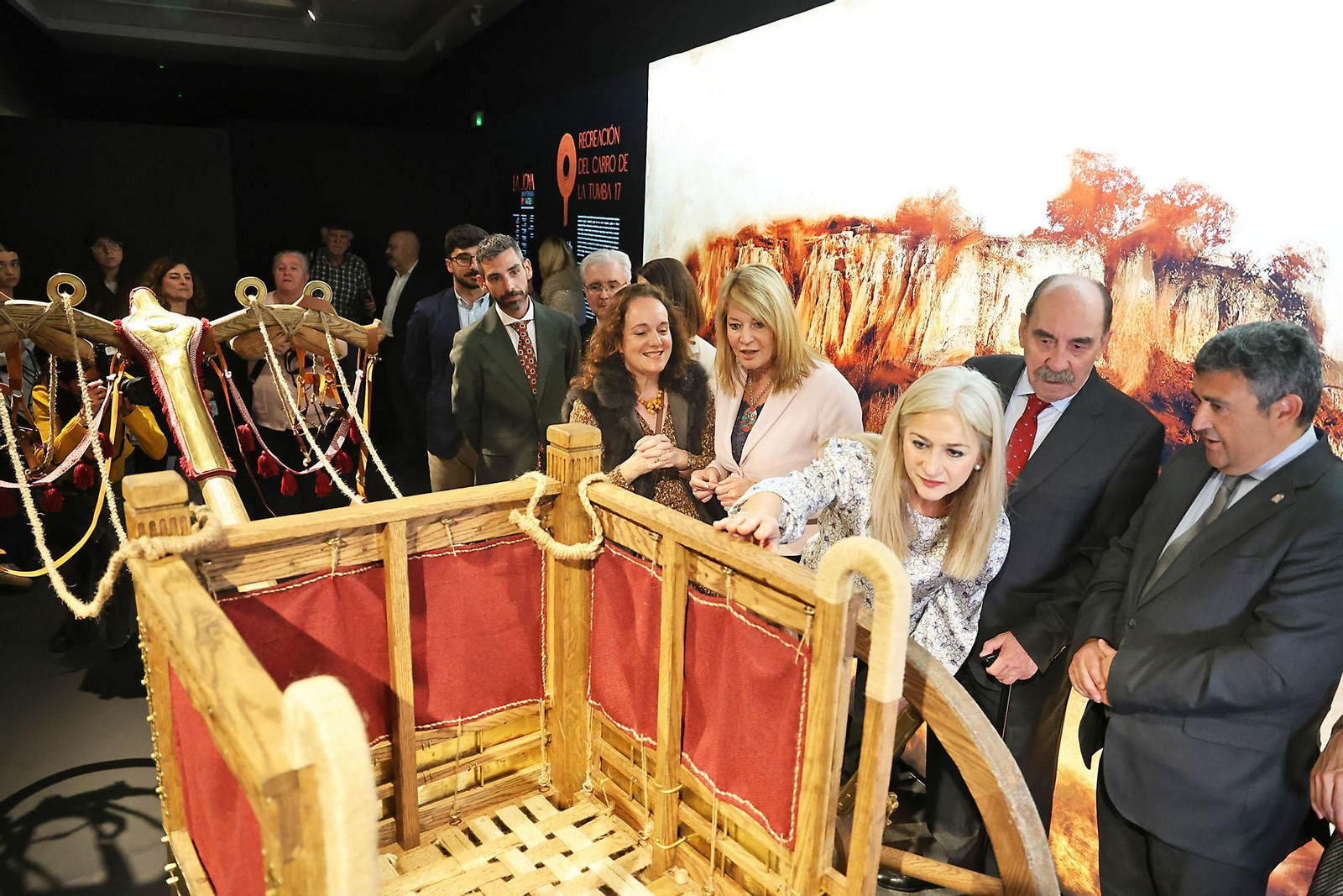 Imágenes de la inauguracion de le exposición 'La Joya, Vida y Eternidad en Tarteso' en el Museo de Huelva