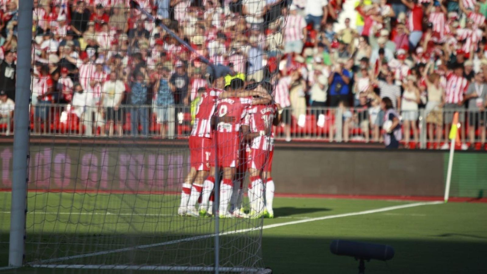 Los rojiblancos celebran el gol contra el Real Madrid la pasada temporada.