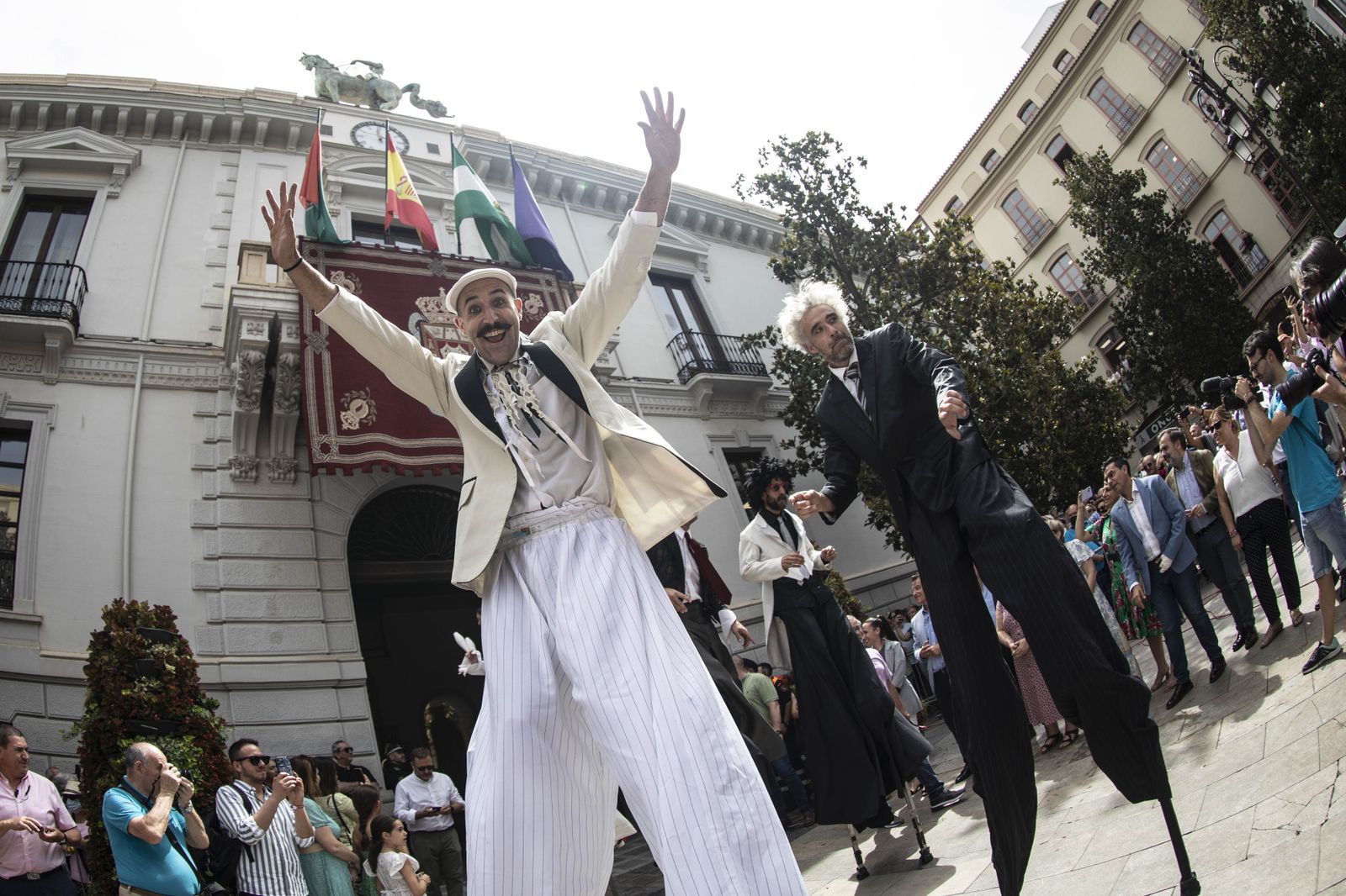 El regreso de la Tarasca a las calles de Granada, en imágenes