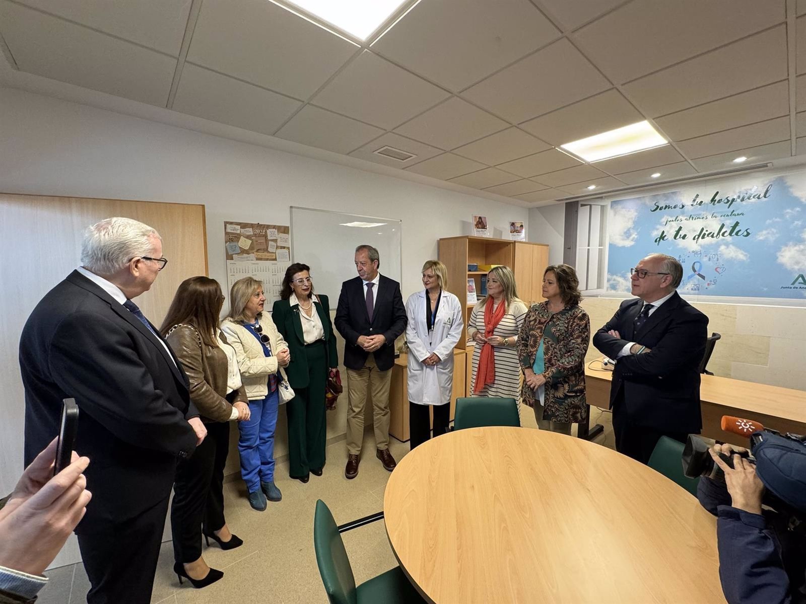 Visita de la consejera al Hospital de Andújar.