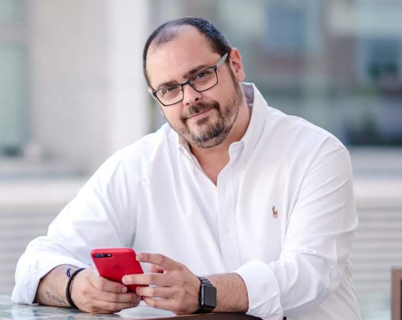 Agustín Nuño (Granada, 1975) publica 'Sánchez, un vendedor en la Moncloa'.