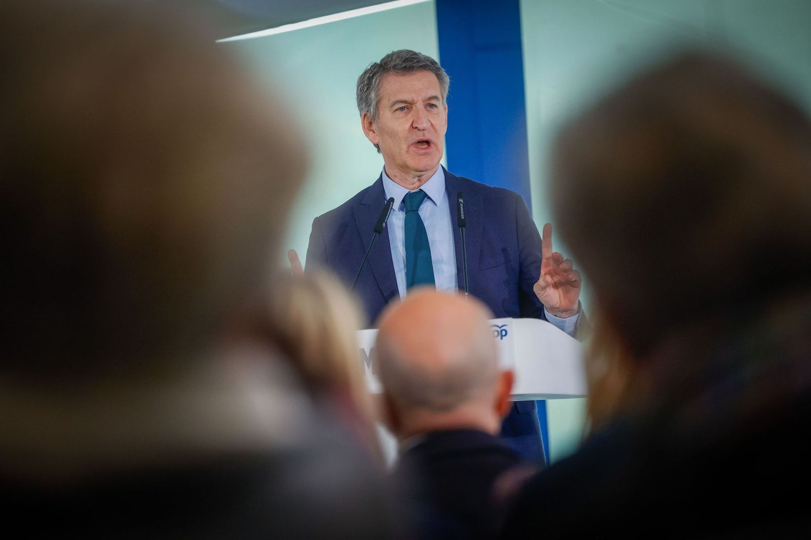 La juez de la dana rechaza investigar el móvil de Feijóo y citar a Rufián.